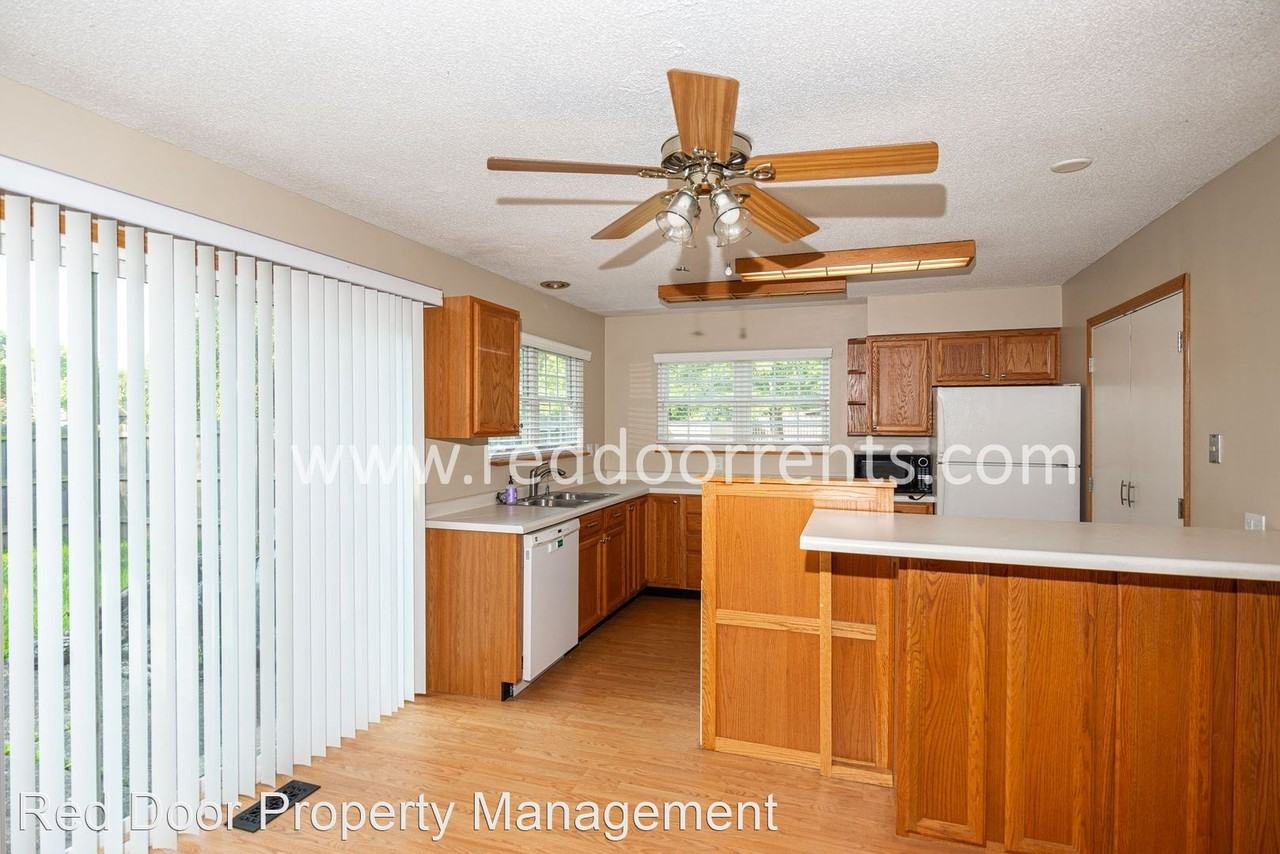 1225 W 78th St - Photo 2 of 34