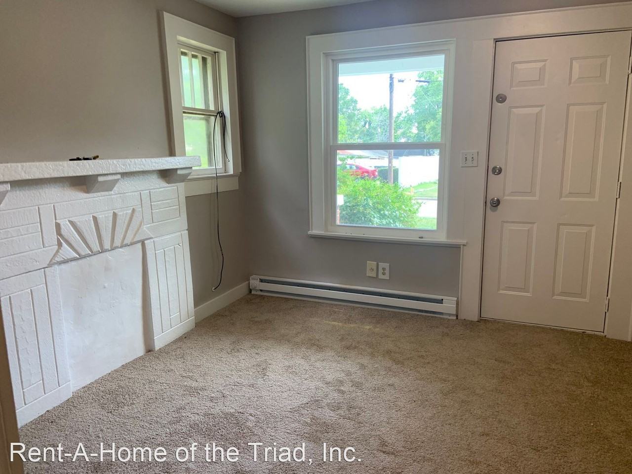 3461 Sunnycrest Ave - Photo 3 of 6