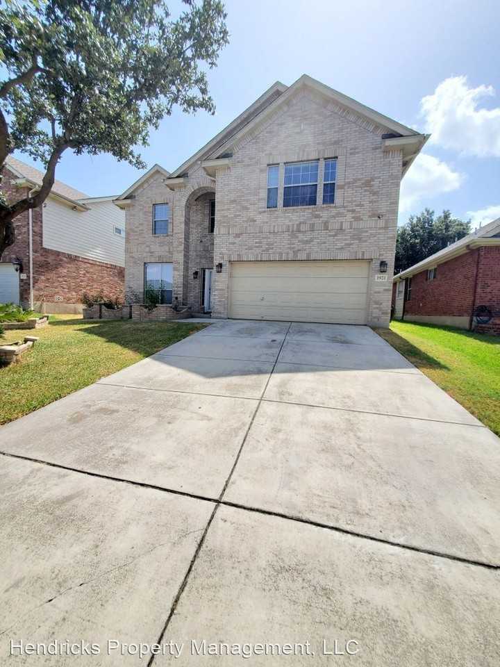 1921 Francis Drake - Photo 2 of 26