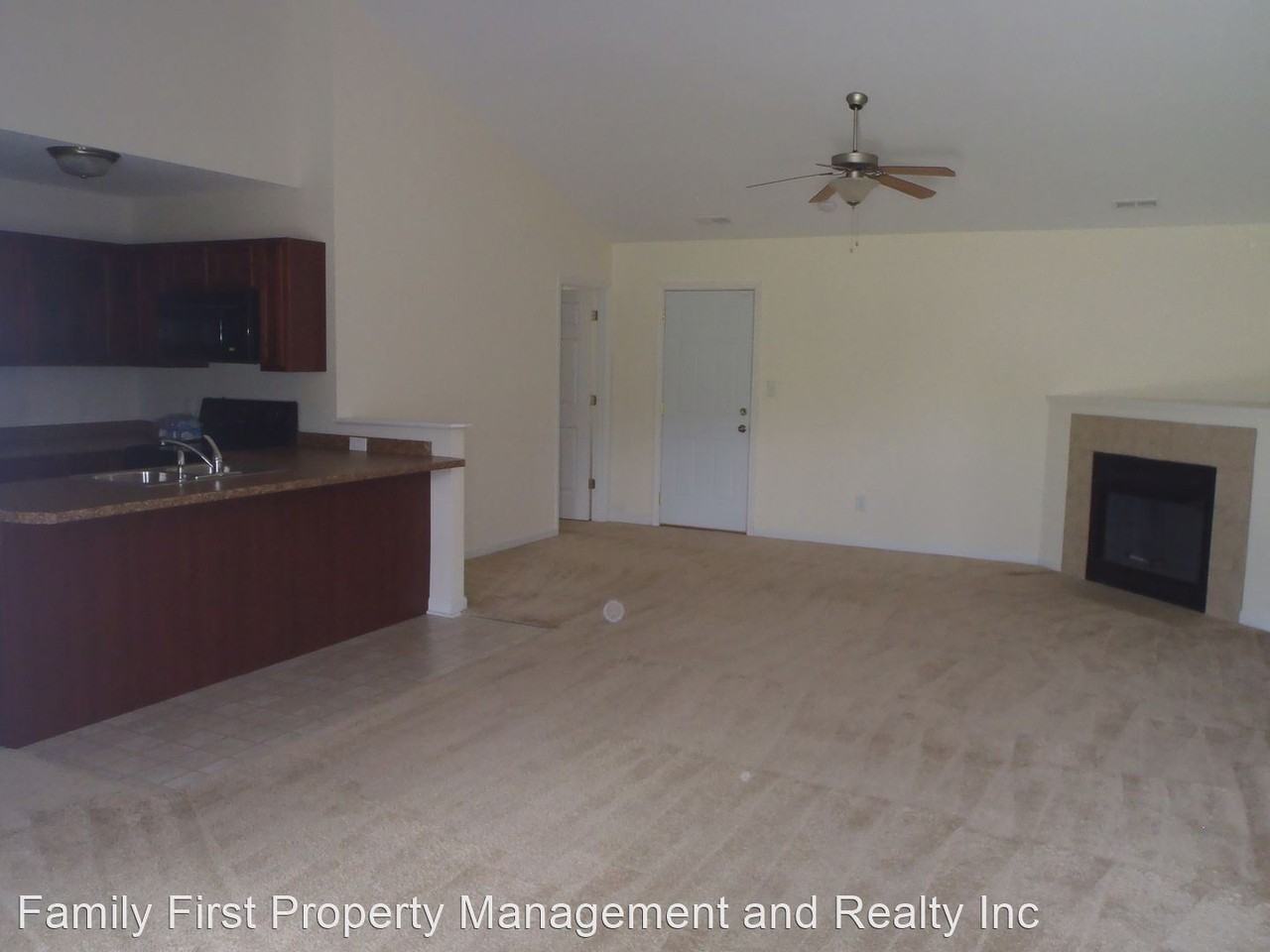 371 9 Mile Rd - Photo 2 of 7