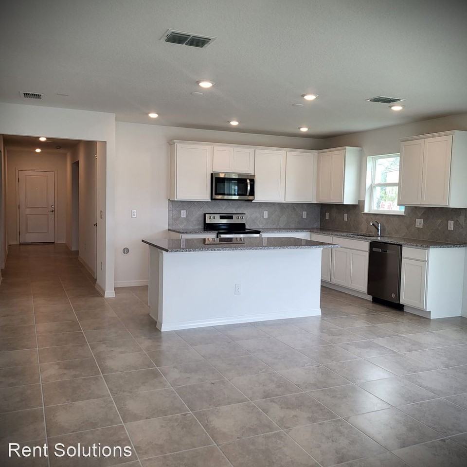 3868 Capri Coast Dr - Photo 3 of 20