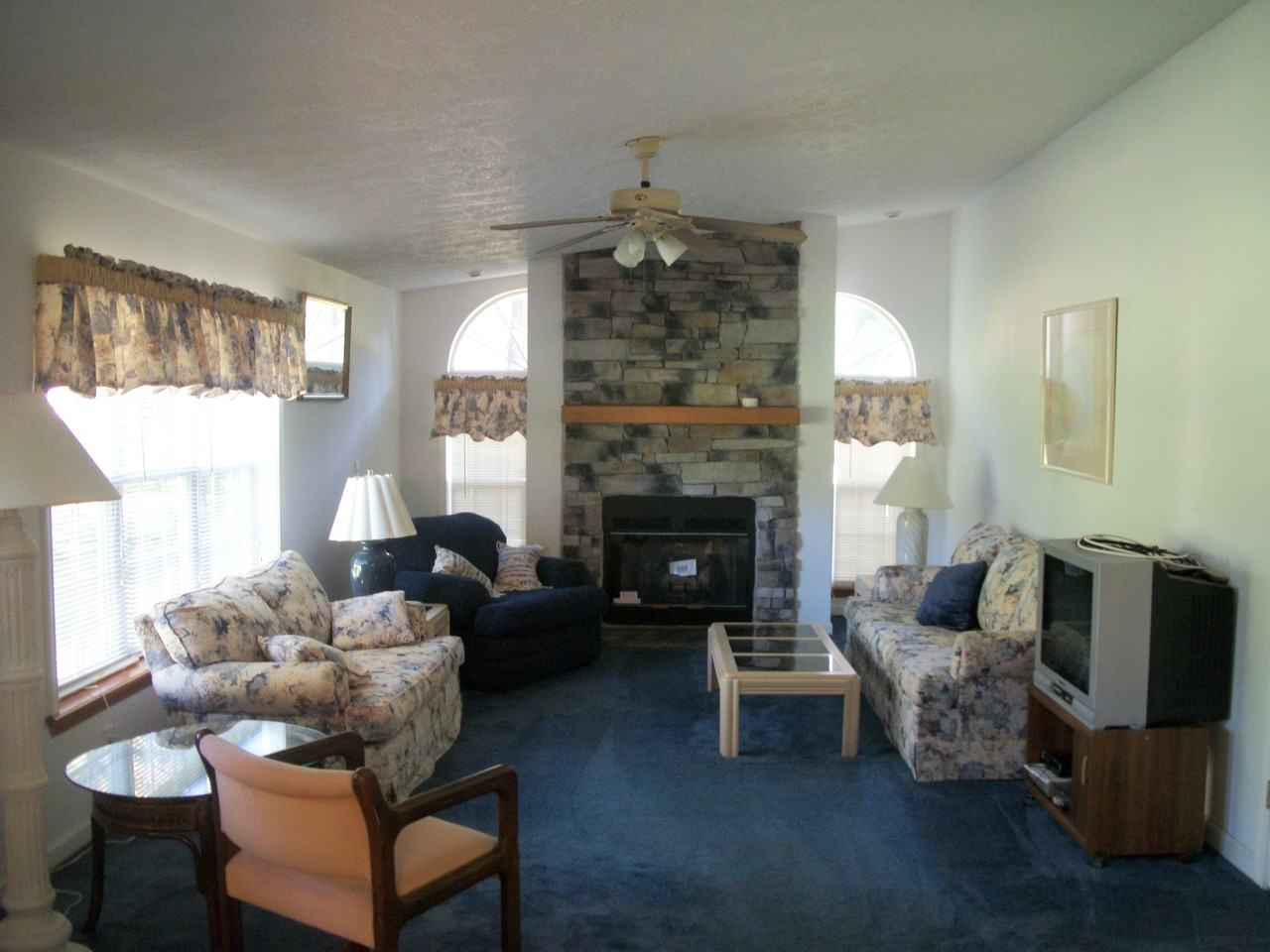 7495 Walston Switch Rd - Photo 2 of 23