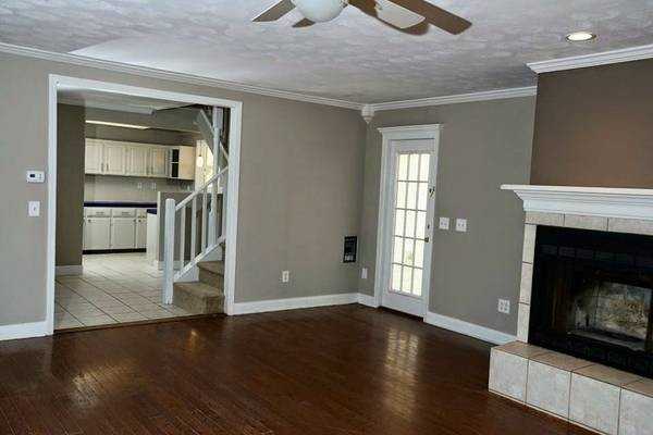 882 B Bailey Rd - Photo 3 of 19