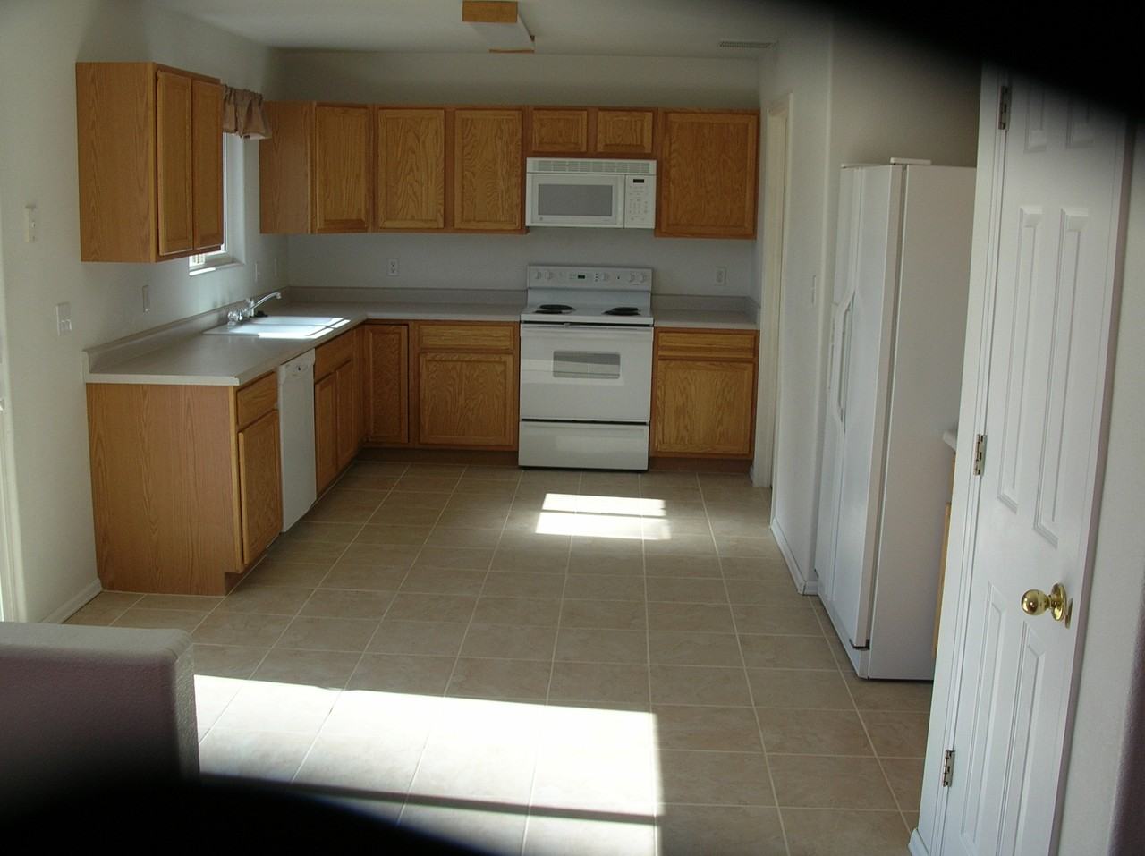 5302 Manor Ridge Dr - Photo 2 of 7