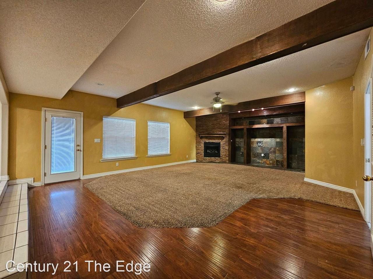 4733 R L Shoemaker Dr - Photo 3 of 19