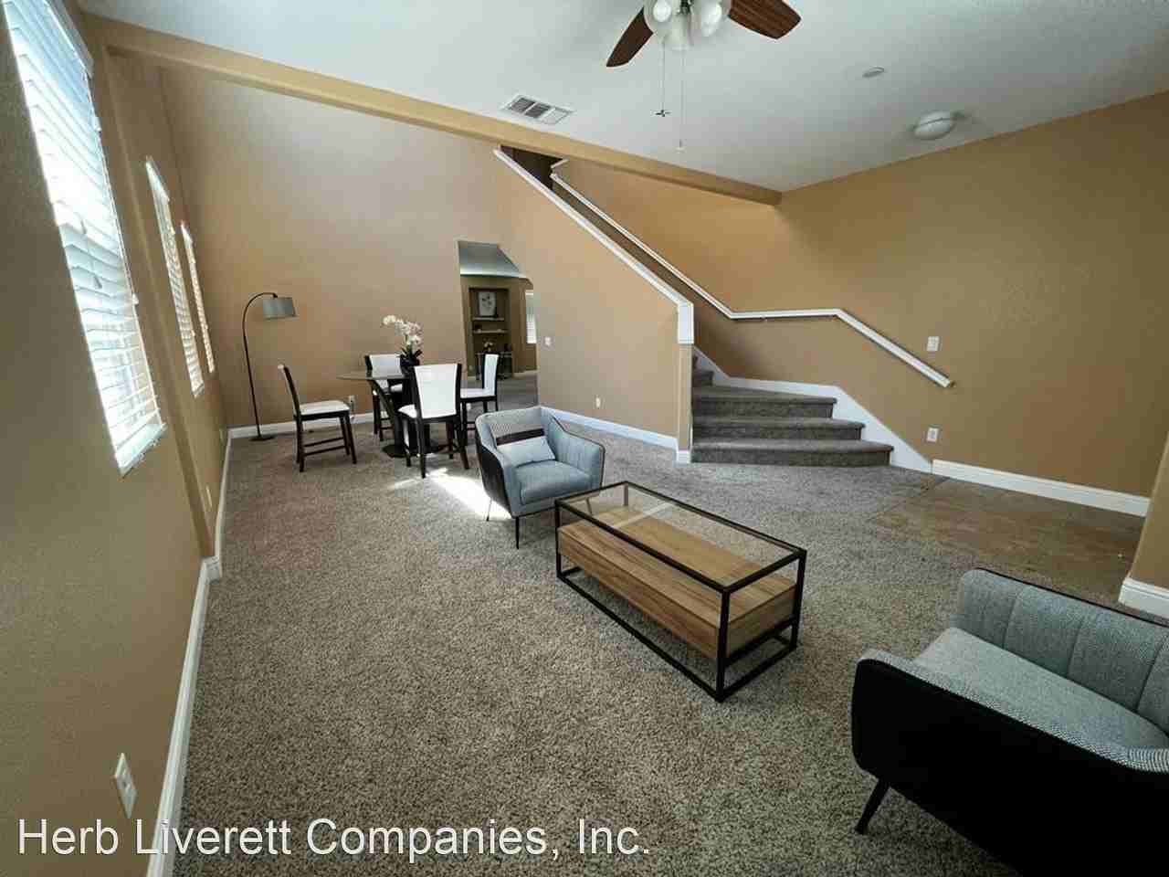 740 Frayne Way - Photo 3 of 20