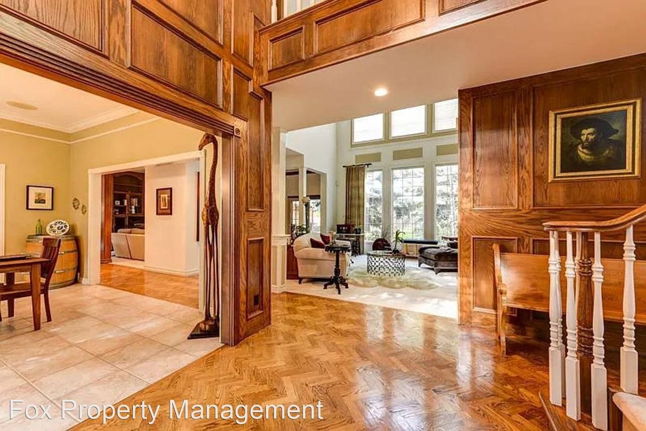 6308 Reserve Dr - Photo 2 of 36