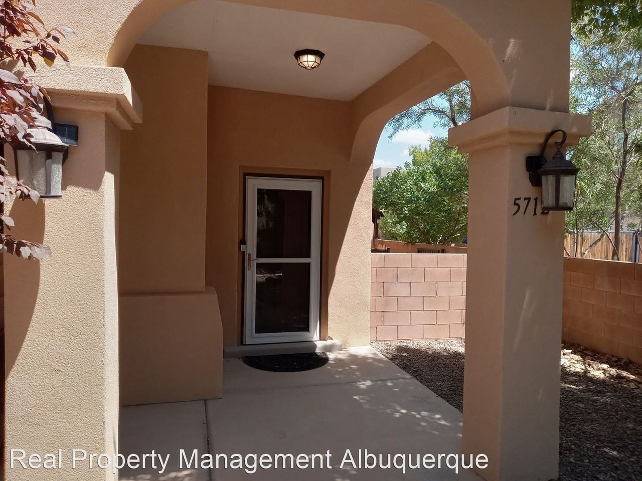 5712 Strand Loop Se - Photo 3 of 34