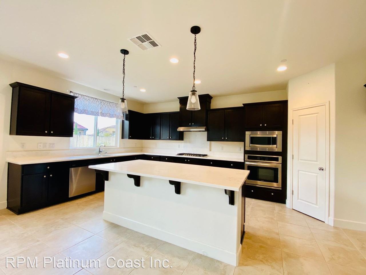 578 Alpine Way S - Photo 3 of 41