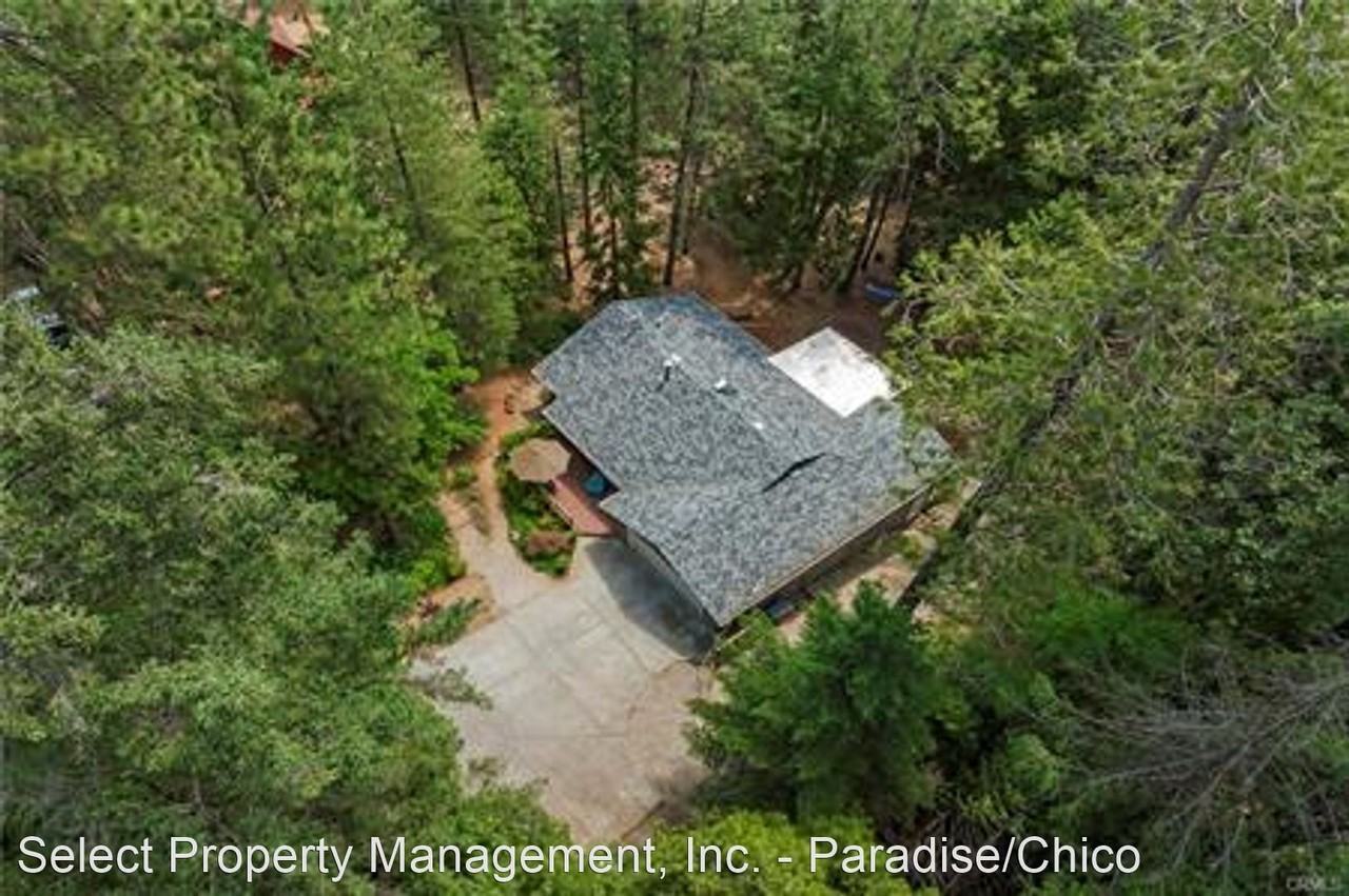 4702 Hartley Dr - Photo 3 of 19