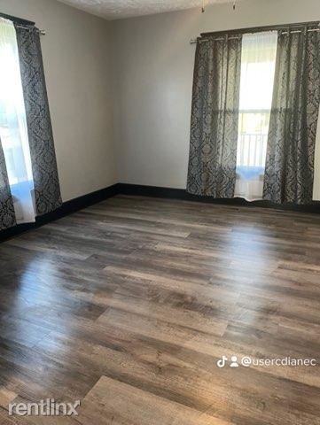 217 Elm St - Photo 3 of 14