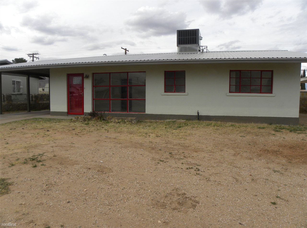 4831 Tetons Dr - Photo 3 of 3