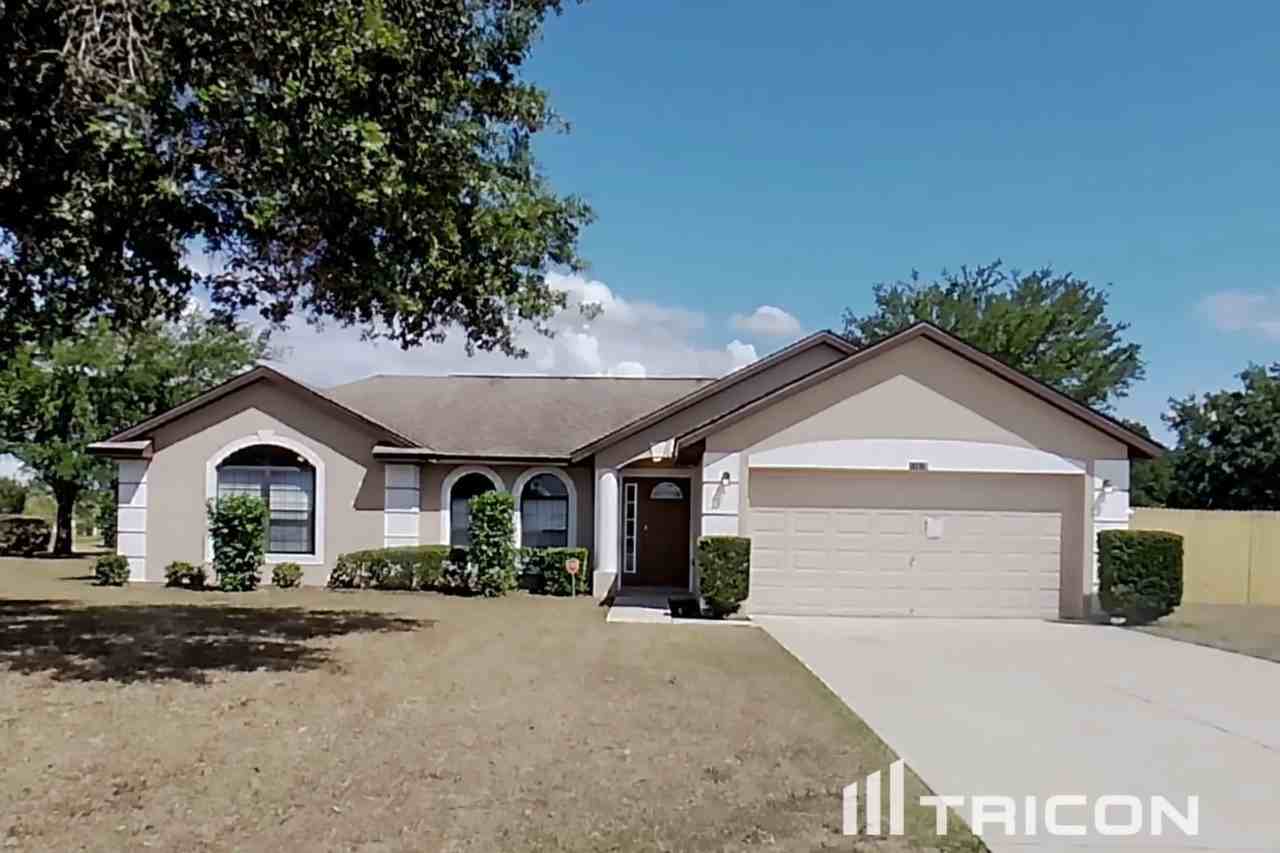 13105 Tropical Breeze Ct - Photo 2 of 34