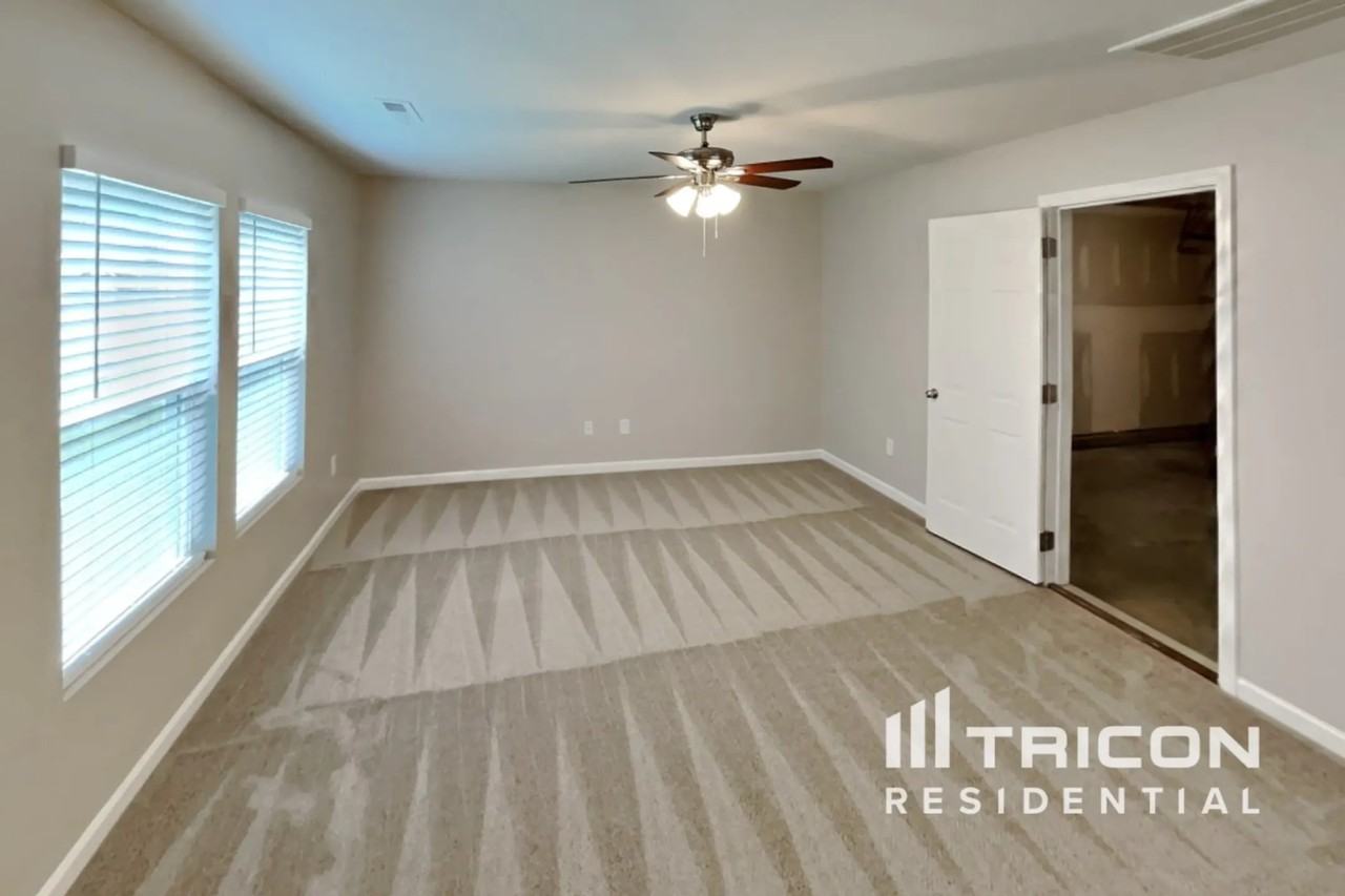 1856 Northside Dr - Photo 3 of 16