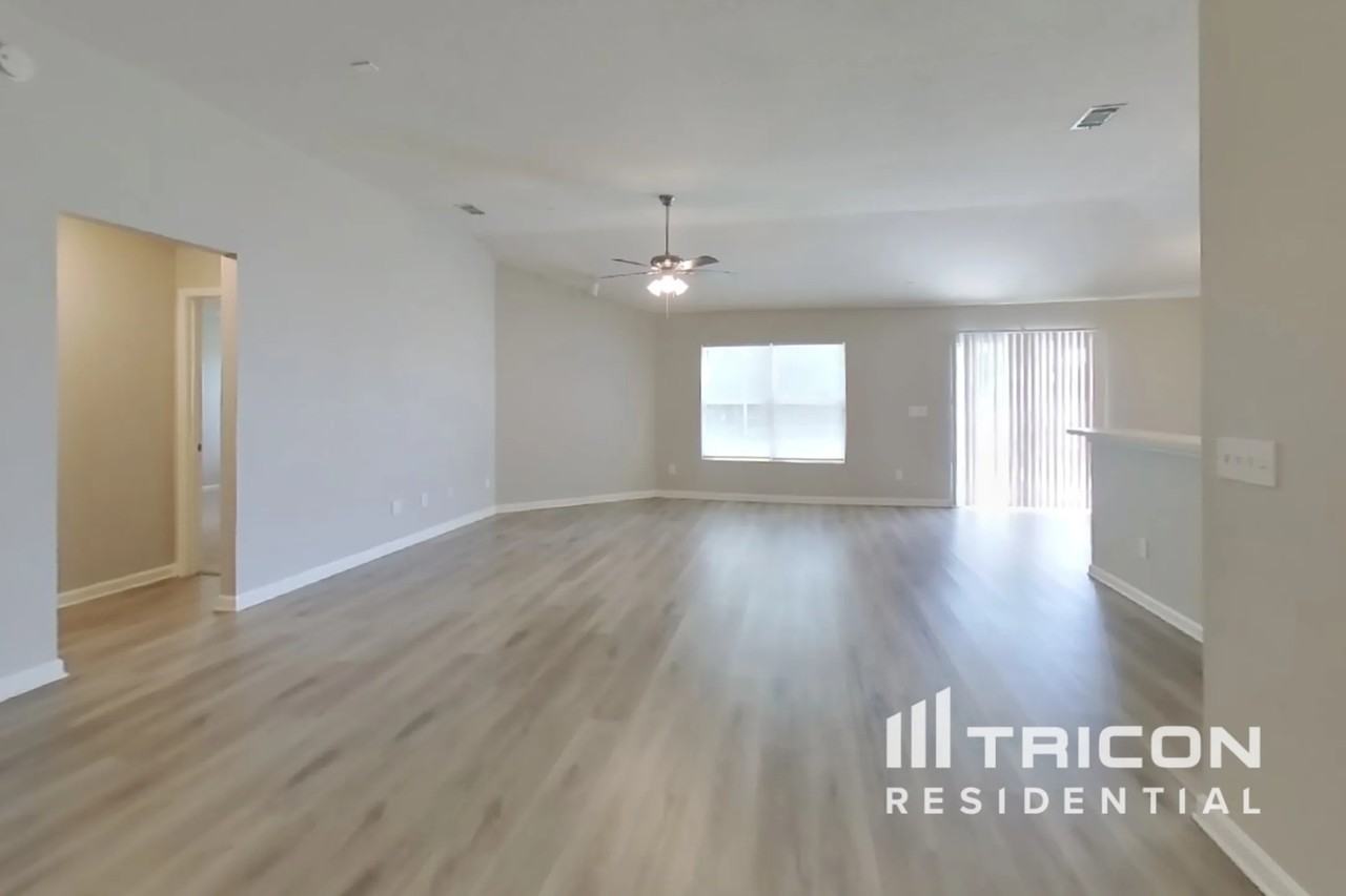 15254 15254 Little Filly Court Jacksonville FL - Photo 2 of 16
