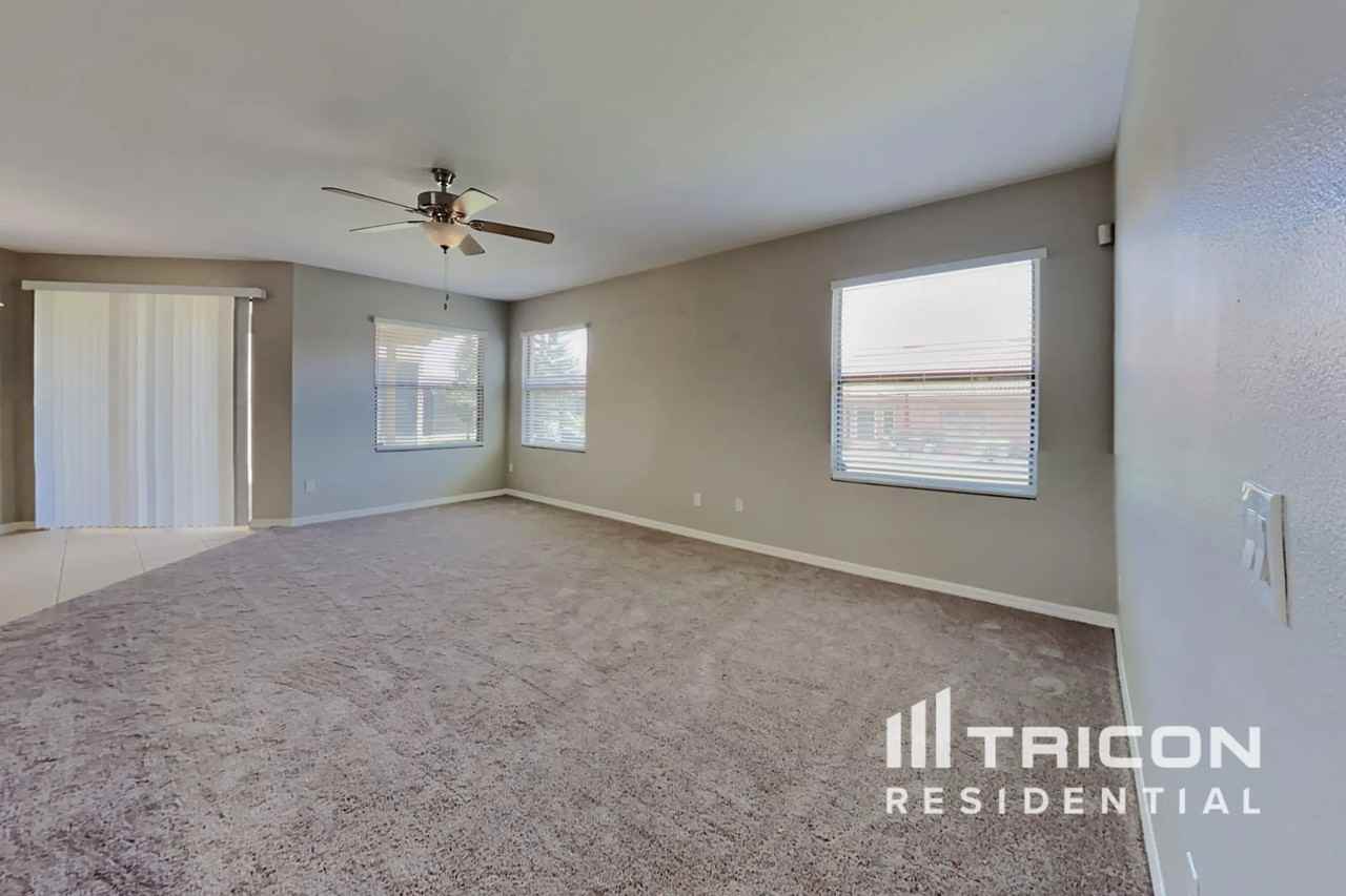 3021 Camino Real Dr S - Photo 3 of 16