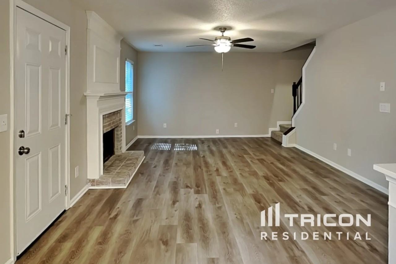 14 Waterton Way - Photo 2 of 38