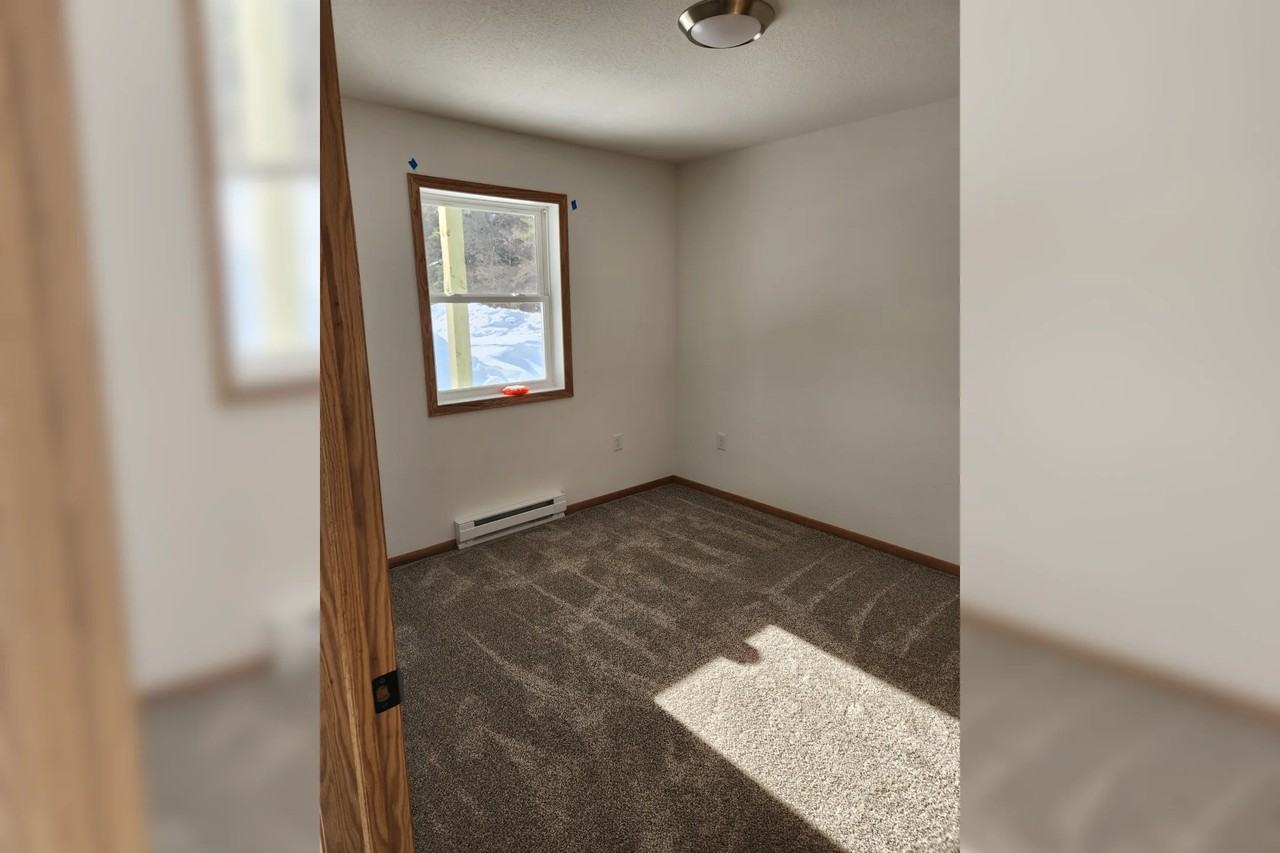 23928 Nyberg Rd - Photo 2 of 8