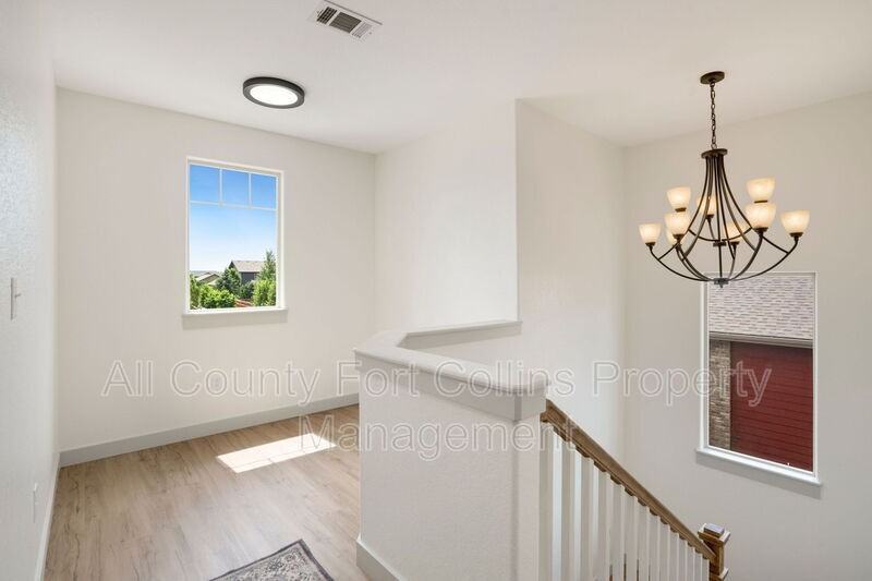 530 Moonglow Dr - Photo 6 of 19