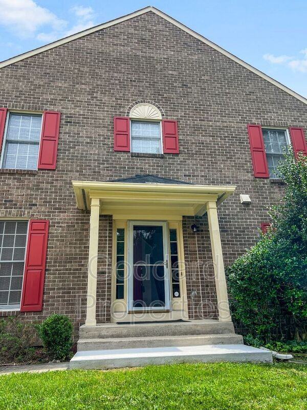 17 Winshire Ct - Photo 2 of 34