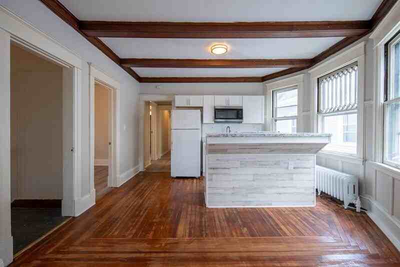 433 Hamilton St - Photo 2 of 27