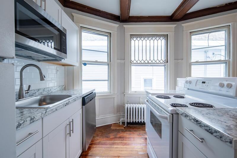 433 Hamilton St - Photo 6 of 27