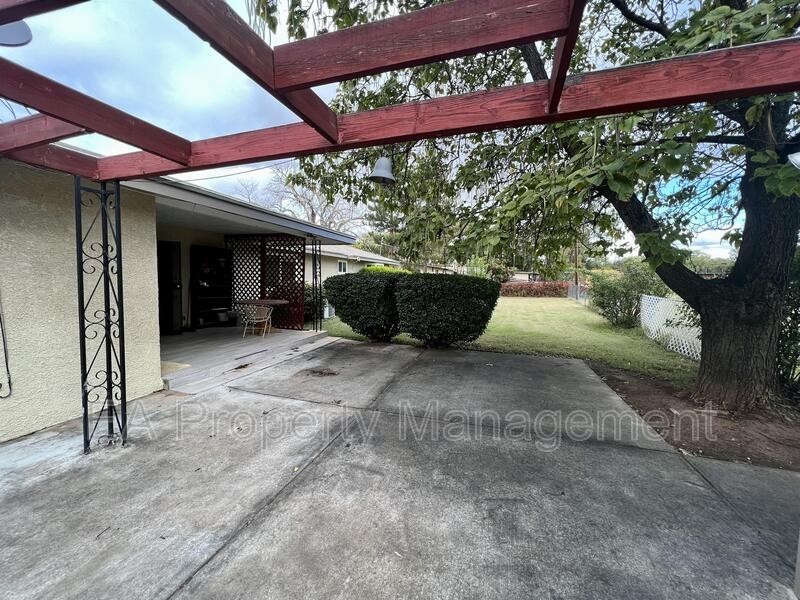 1424 La Mora Ln Sw - Photo 3 of 10