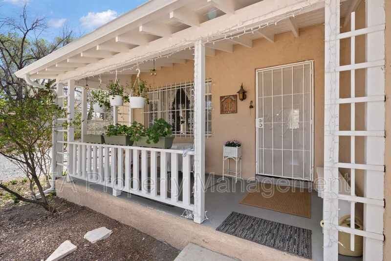 308 Alamosa Rd Nw - Photo 3 of 25