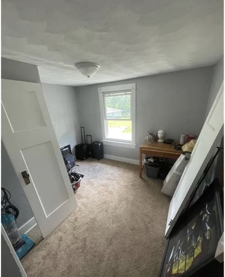 4029 Vina Villa Ave - Photo 3 of 5