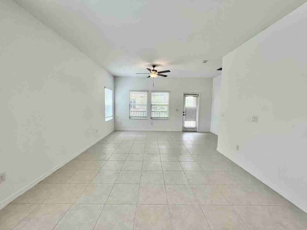 4704 Tuscan Loon Dr - Photo 4 of 29