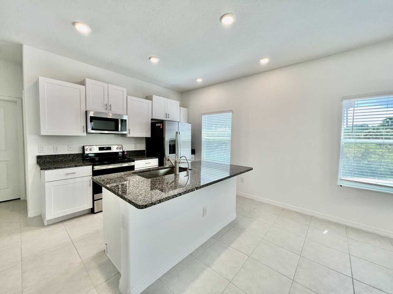 4704 Tuscan Loon Dr - Photo 7 of 29