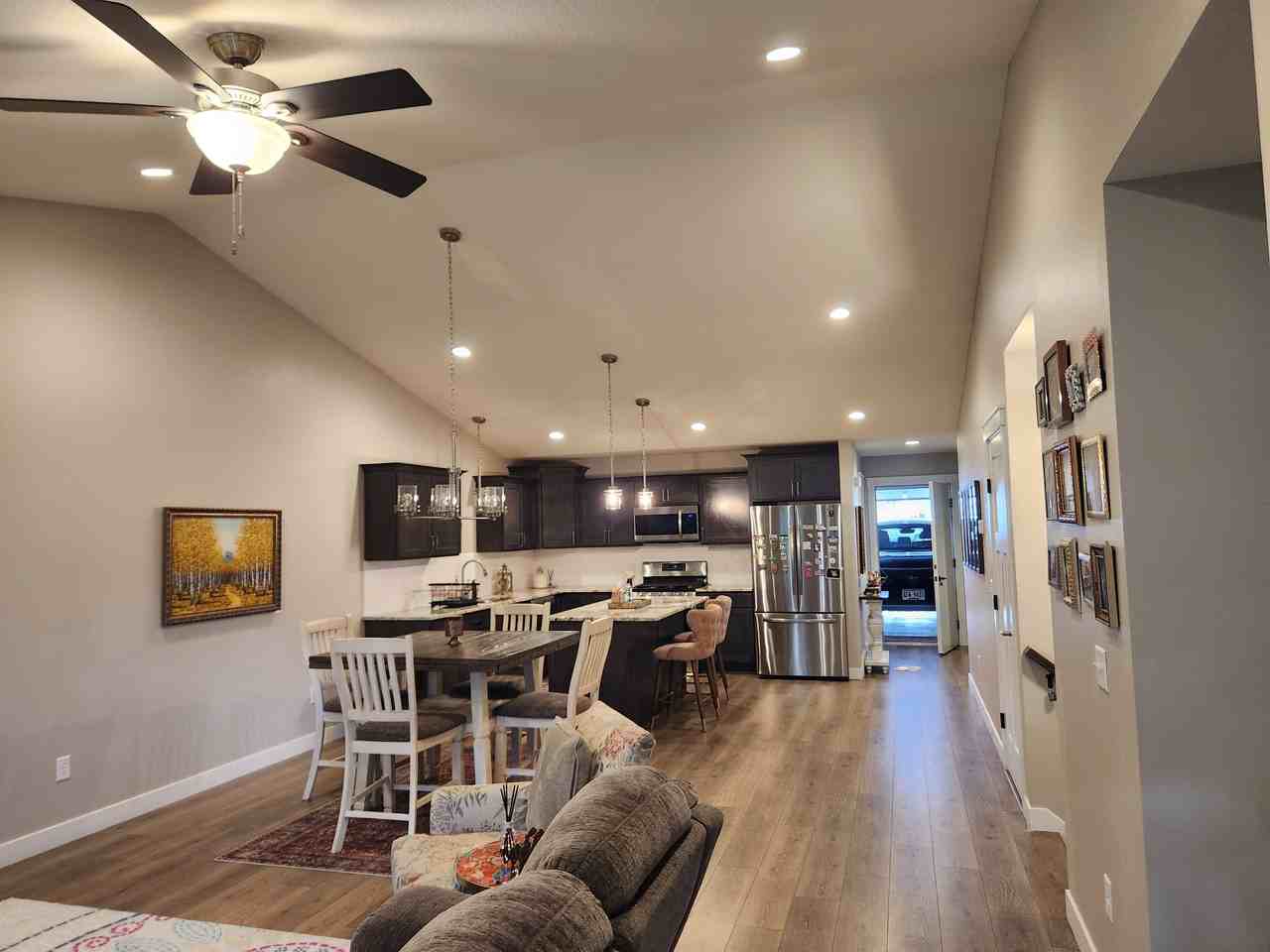 259 Cole Dr - Photo 7 of 26