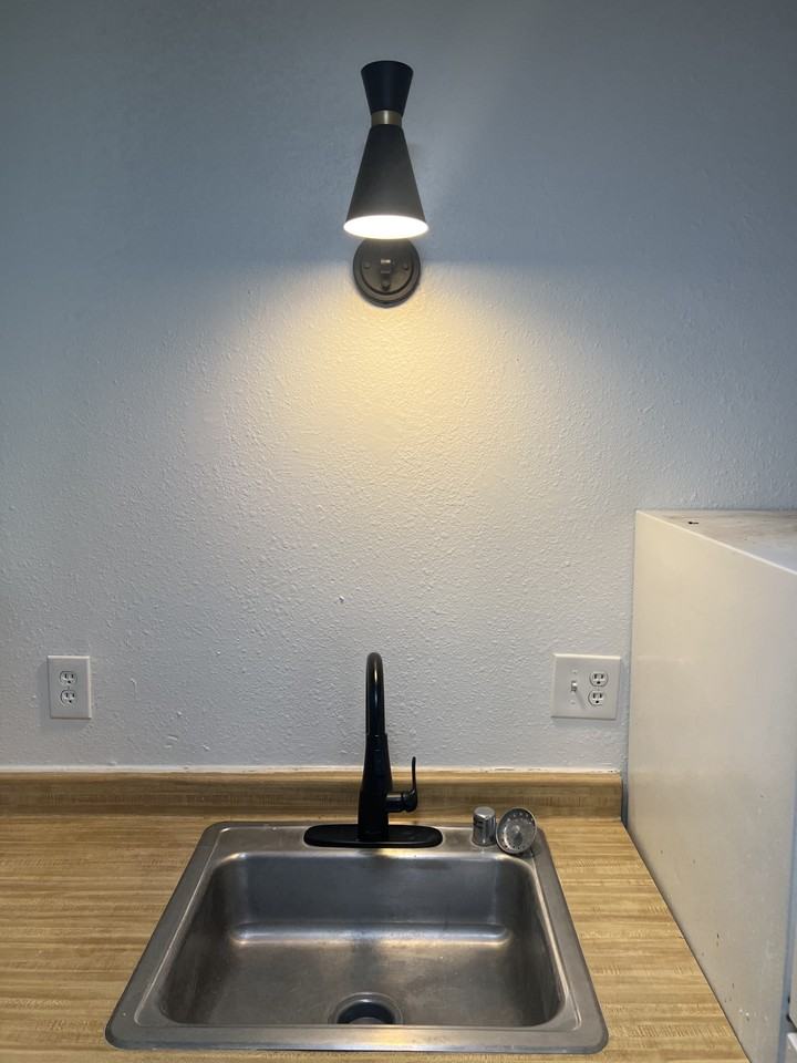 3437 Aztec Rd Ne - Photo 4 of 23