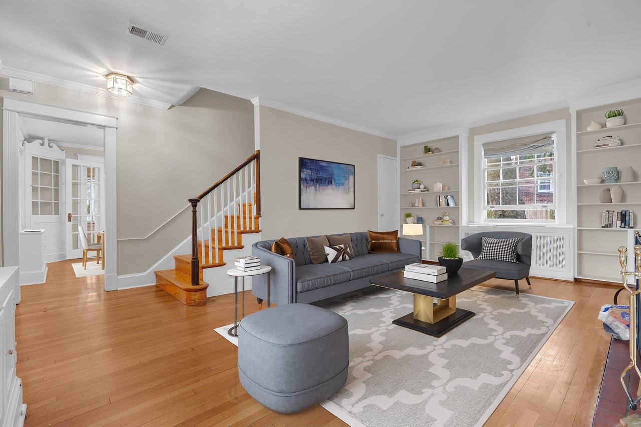 3020 Mckinley St Nw - Photo 2 of 26