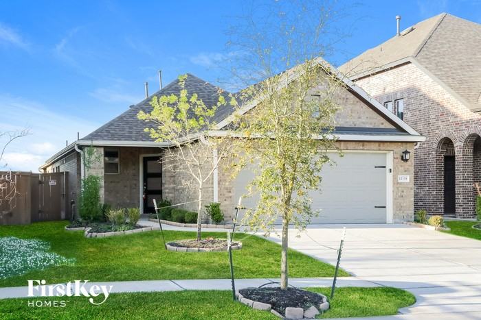 12339 Clunie Pass Dr - Photo 2 of 15