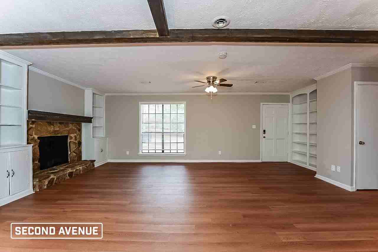 134 Fairview Dr - Photo 5 of 19