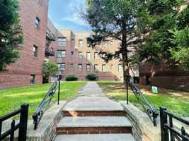 featured image of 4 Chestnut Street #303