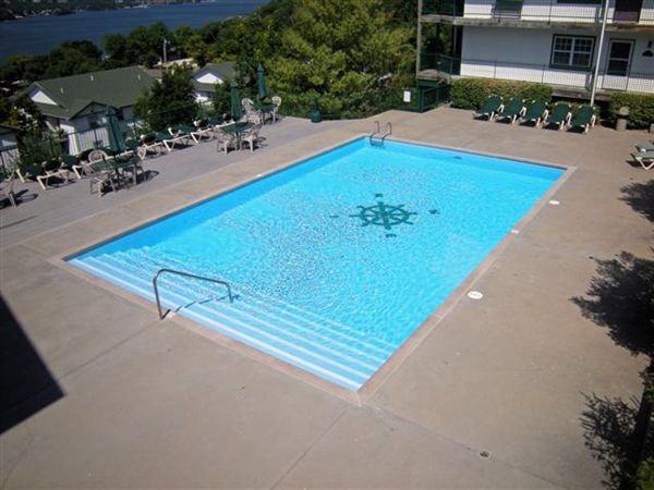 Harbour Towne Condos - Photo 3 of 9