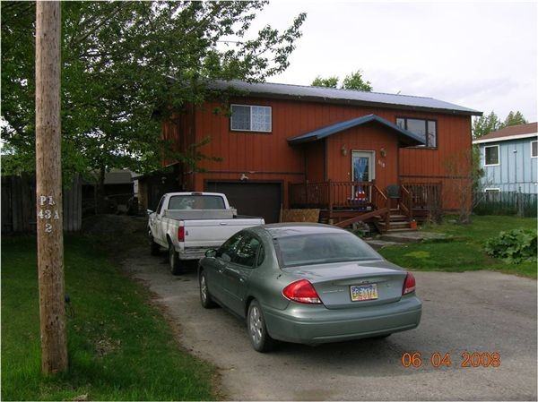 618 E Eklutna Ave - Photo 2 of 9