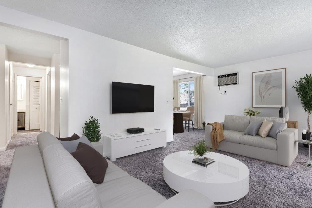 Crossroads Apartment and Townhomes - Photo 7 of 17