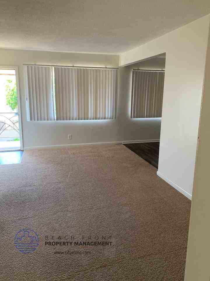 2800 W. 141st Pl. - Photo 3 of 13