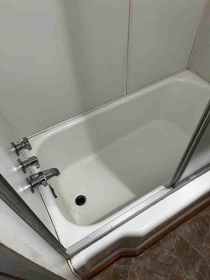 507 E Holmes St #C - Photo 5 of 24