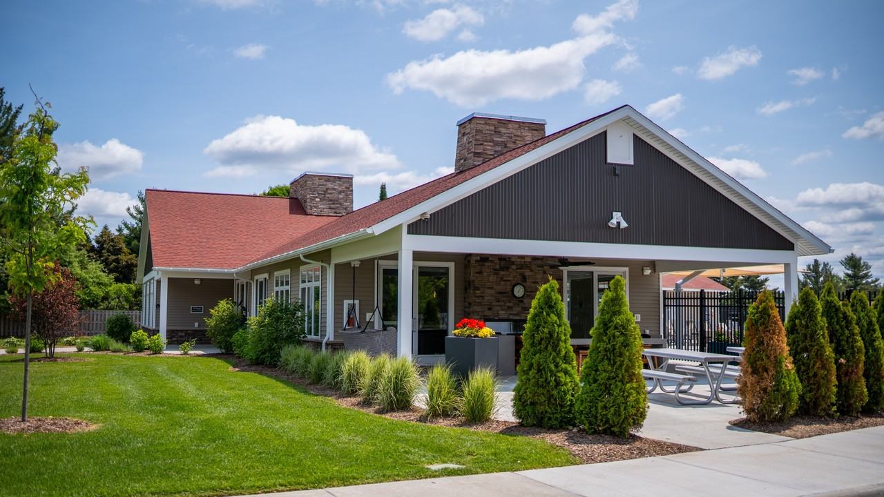 Pines45 Apartments - Photo 3 of 25