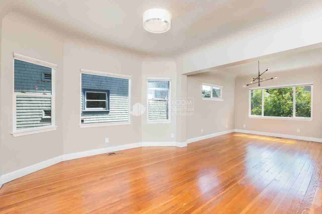 462 36th St - Photo 2 of 33