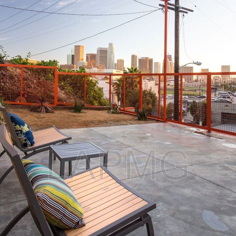 1159 Bellevue Ave - Photo 4 of 15