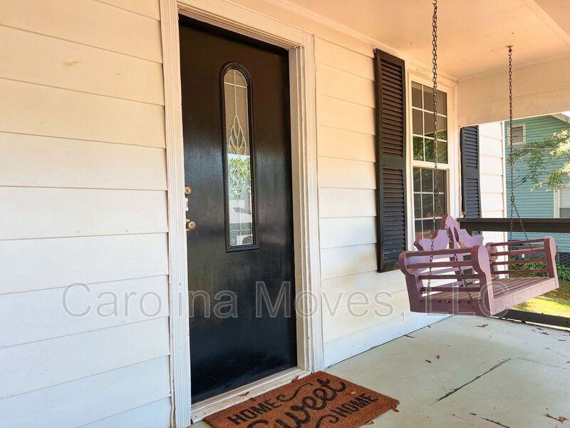 113 Iselin St - Photo 2 of 17
