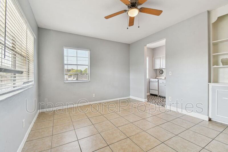 321 24th Avenue North #10 - Photo 7 of 14