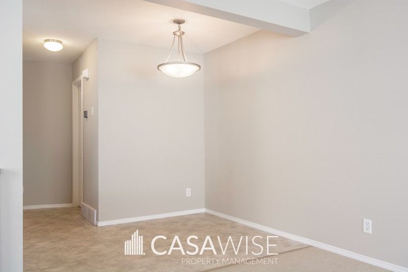 134 134 - Photo 3 of 10