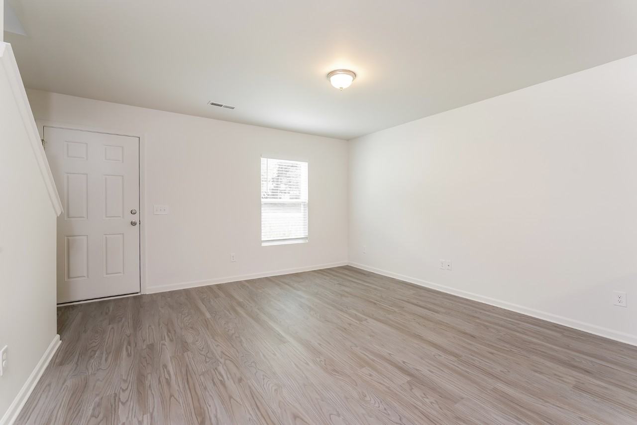 4330 Shadi Green Ln - Photo 2 of 14