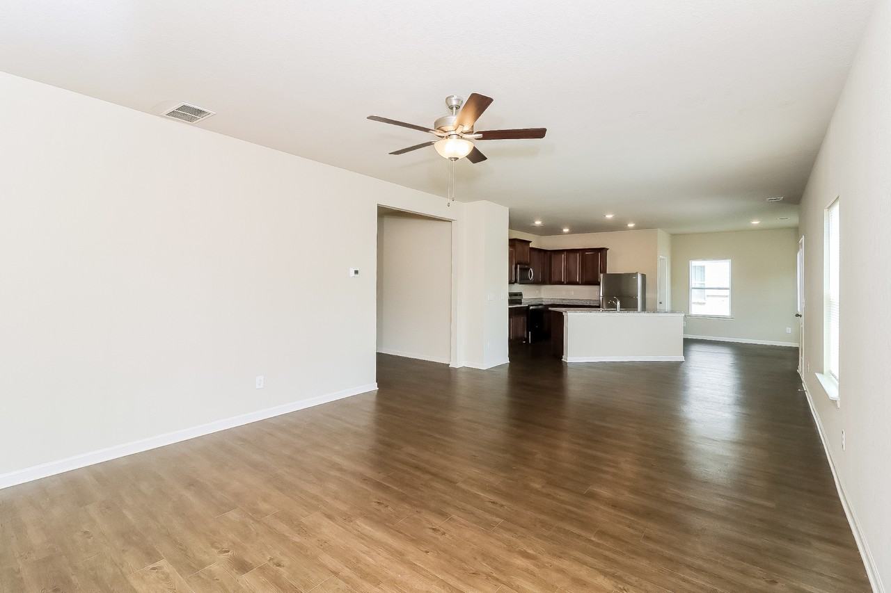 149 Innis Brook Cir - Photo 6 of 28